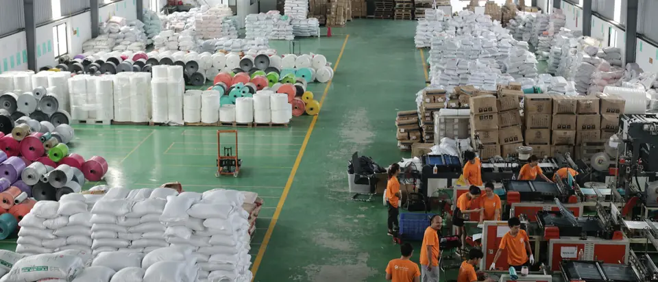 Nhà máy sản xuất túi gói hàng HVT