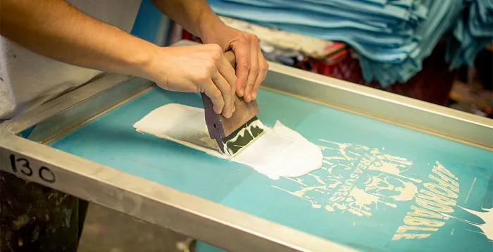 In lụa là một trong những phương pháp có lịch sử lâu đời nhất
