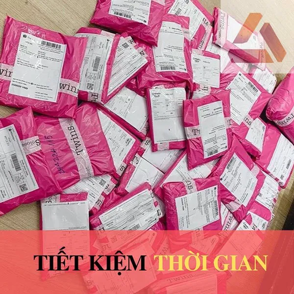 Sử dụng túi gói hàng HVT chỉ mất 5 giây đóng gói một đơn