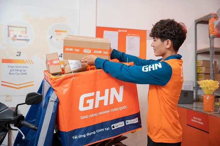 Bưu cục Giao Hàng Nhanh - Điểm gửi hàng khi bán hàng online