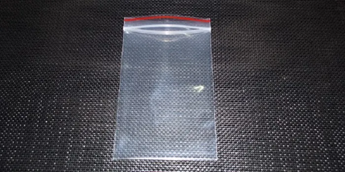 Gửi hàng bằng túi zip