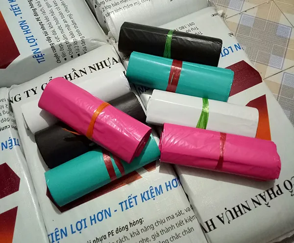 túi niêm phong đóng hàng nhanh