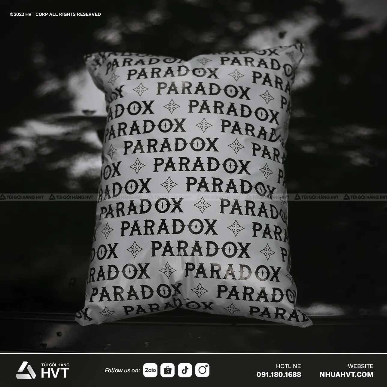 túi gói hàng in logo của Paradox