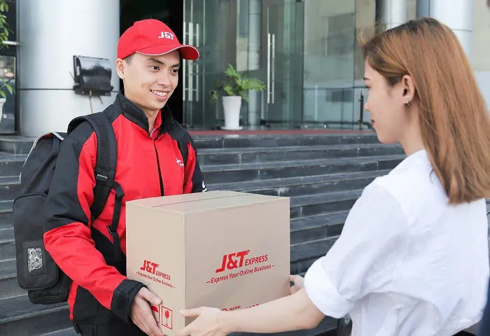 Những ưu điểm vượt trội của đơn vị vận chuyển J&T
