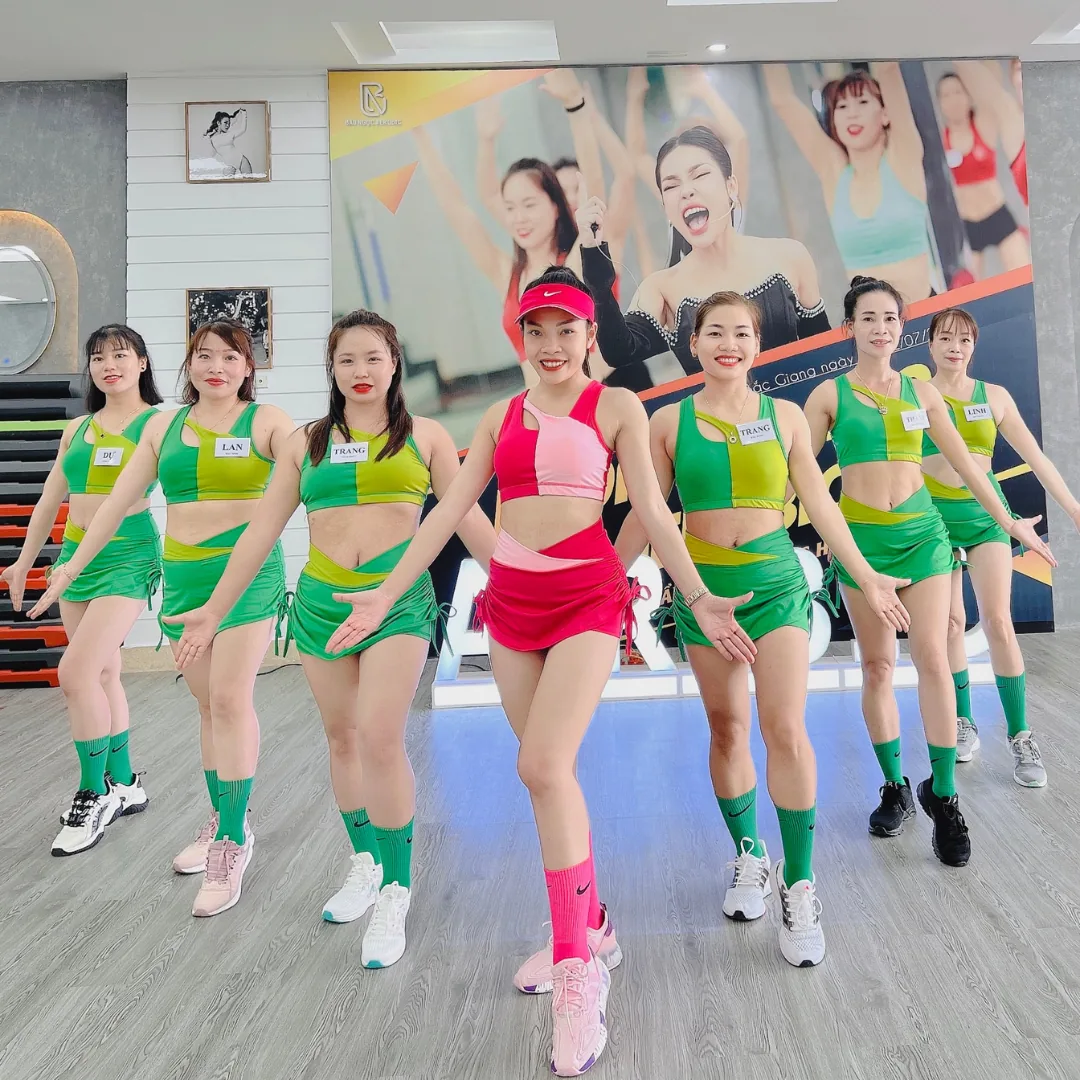 túi gói hàng in logo thương hiệu